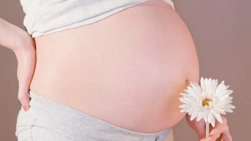 Nằm mơ thấy người khác có bầu Nằm mơ thấy người khác có bầu